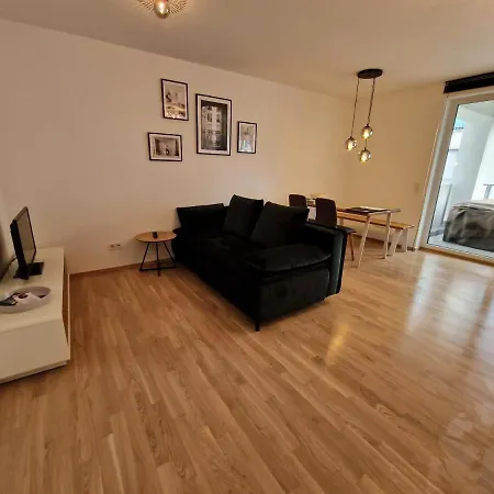 Traumhaftes Mit Balkon Apartmán